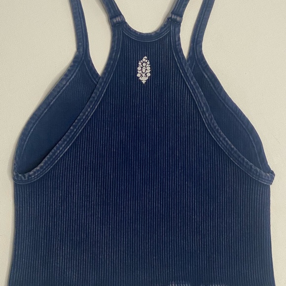 NWOT Free People Happiness Runs Crop Tank XS/SM - Picture 8 of 9